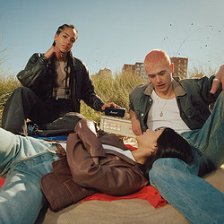 Marshall 马歇尔 EMBERTON II 户外 蓝牙音箱 黑金色