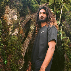 20点开始：adidas 阿迪达斯 国家地理联名 男子速干T恤 2024Q1