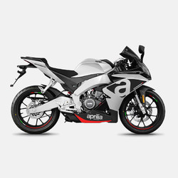 aprilia 艾普瑞利亚 阿普利亚 GPR250 运动版 摩托车 复刻银